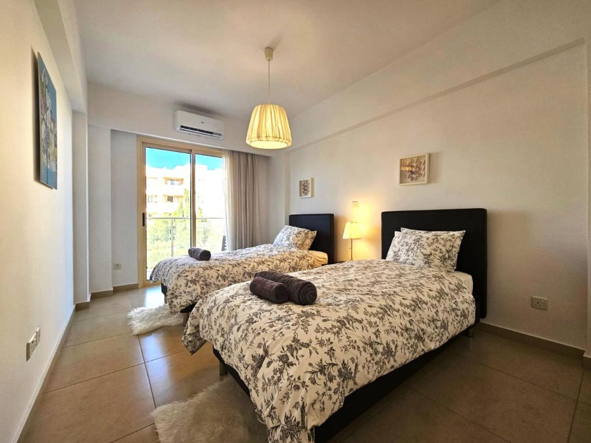 Elysia Park Apartments بافوس المظهر الخارجي الصورة