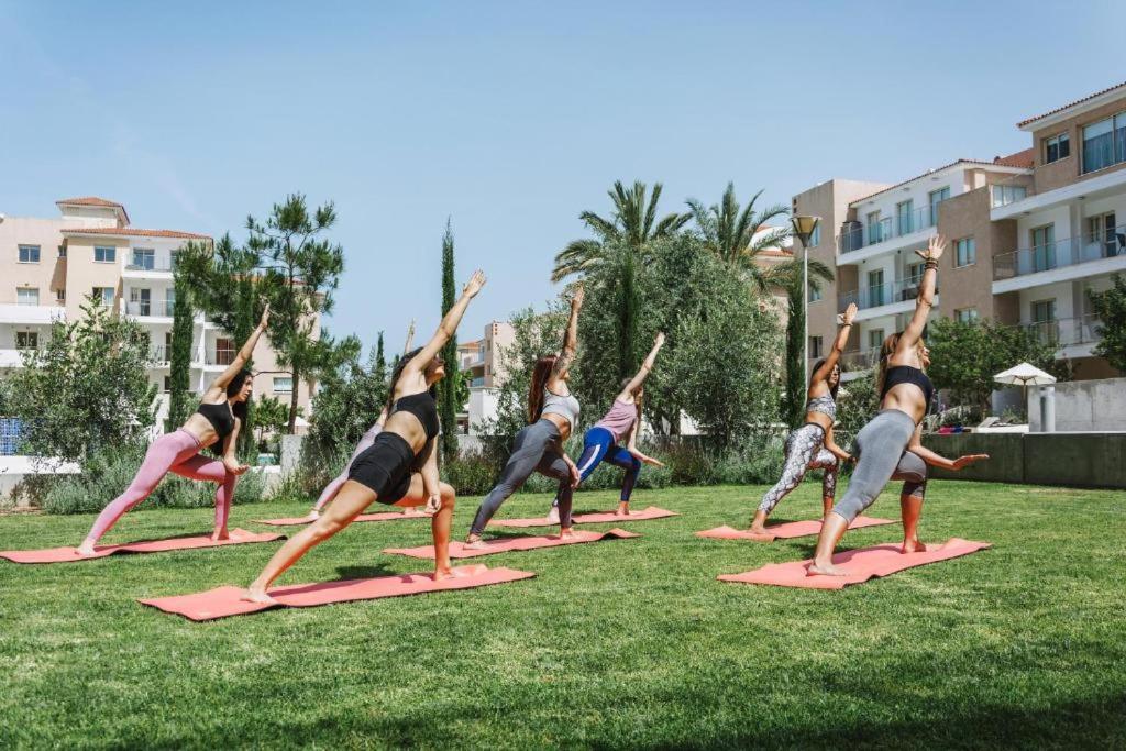 Elysia Park Apartments بافوس المظهر الخارجي الصورة